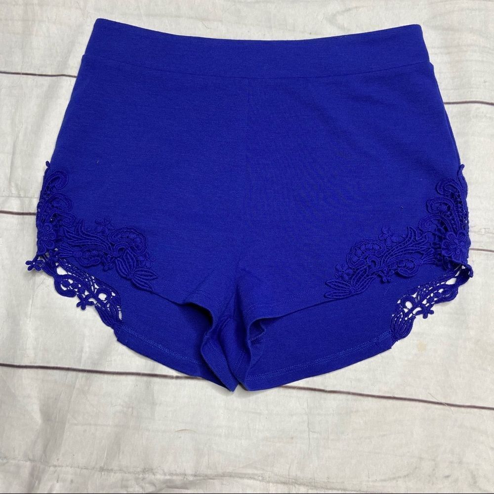 UO pins and needles cobalt blue shorts medium